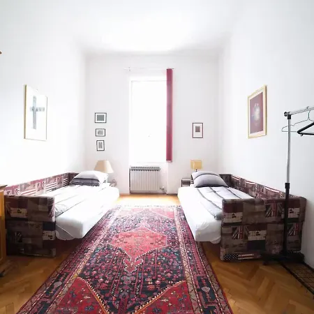 Spacious In The Centre Apartment Sarajevo
