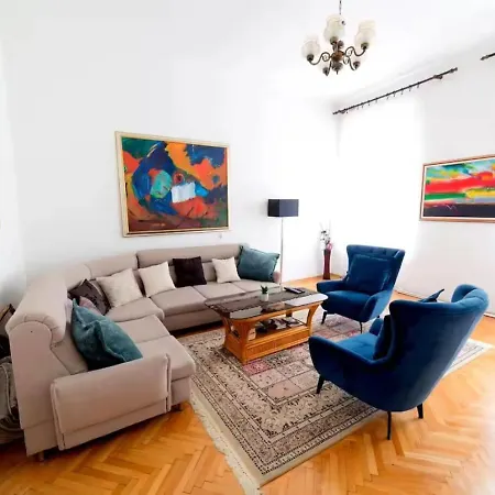 Spacious In The Centre Apartment Sarajevo