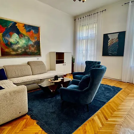 Spacious In The Centre Apartment Sarajevo