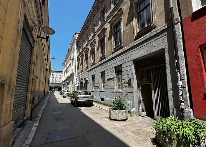 Spacious In The Centre *